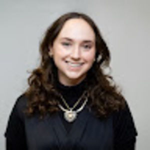 Meet your Posher, Maia